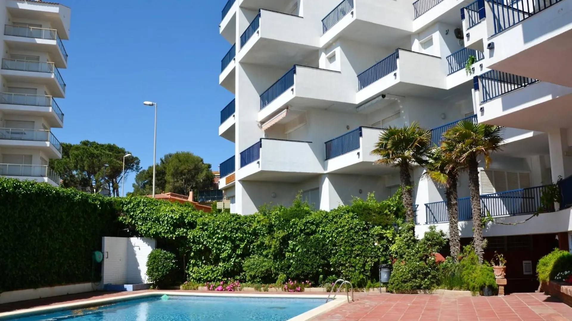 Apartamento Passeig Del Mar 01 L'Escala Apartment